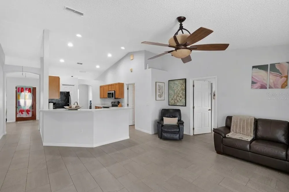 1906 MANATEE LANE Kissimmee, FL 34759