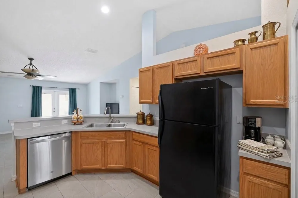1906 MANATEE LANE Kissimmee, FL 34759