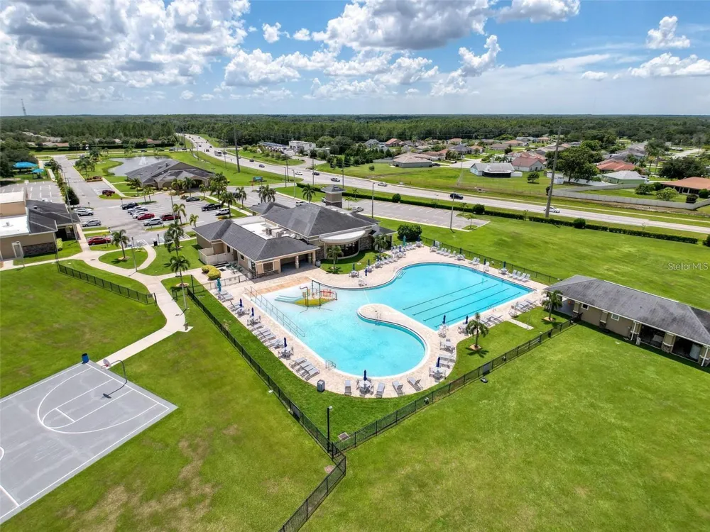 1906 MANATEE LANE Kissimmee, FL 34759
