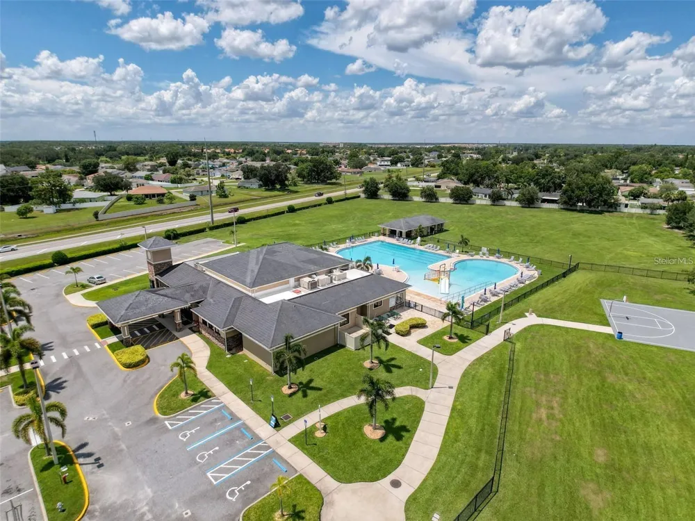 1906 MANATEE LANE Kissimmee, FL 34759