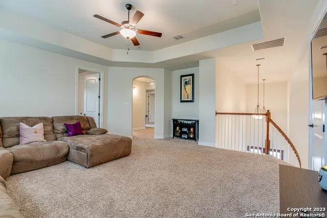 531 LILLY BLF Castroville, TX 78009