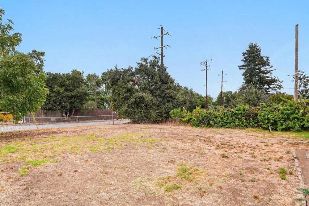 897 Green Valley Road Watsonville, CA 95076