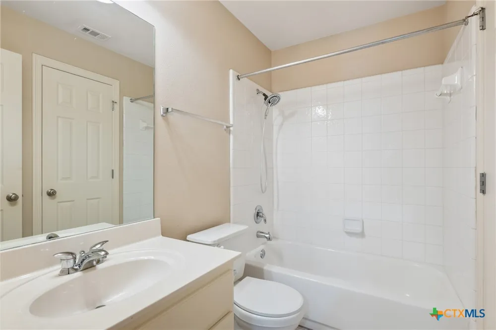 2238 Fernspring Drive Round Rock, TX 78665