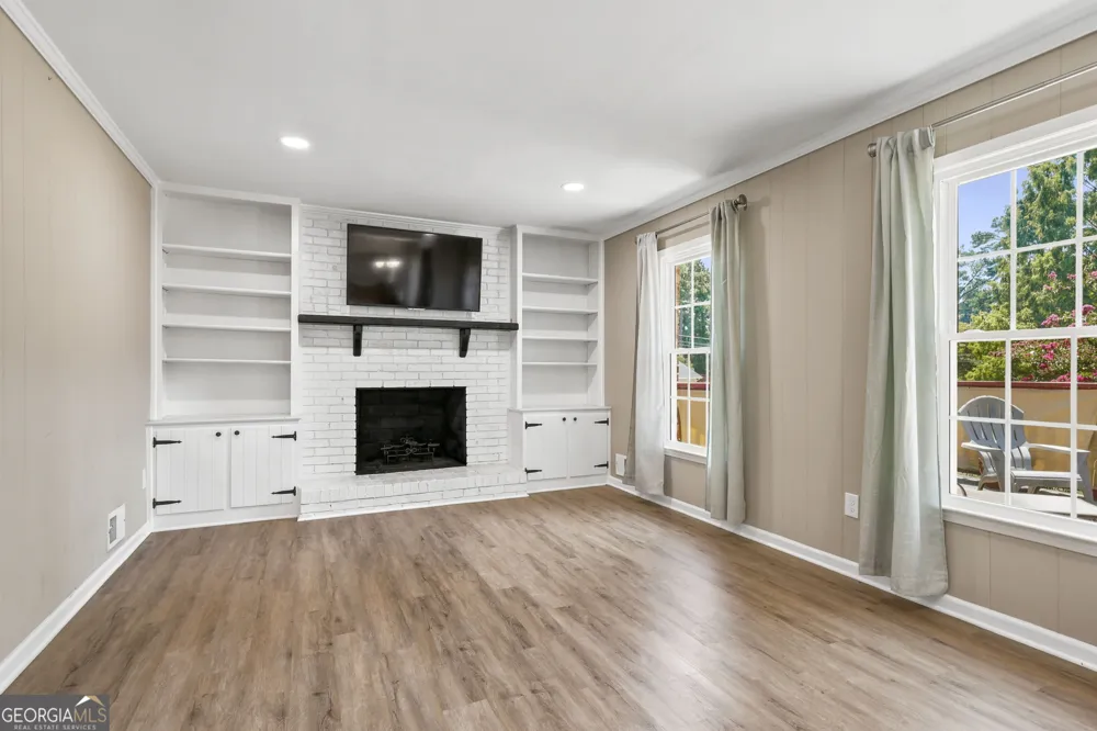 1741 Beauregard DR SW Lilburn, GA 30047