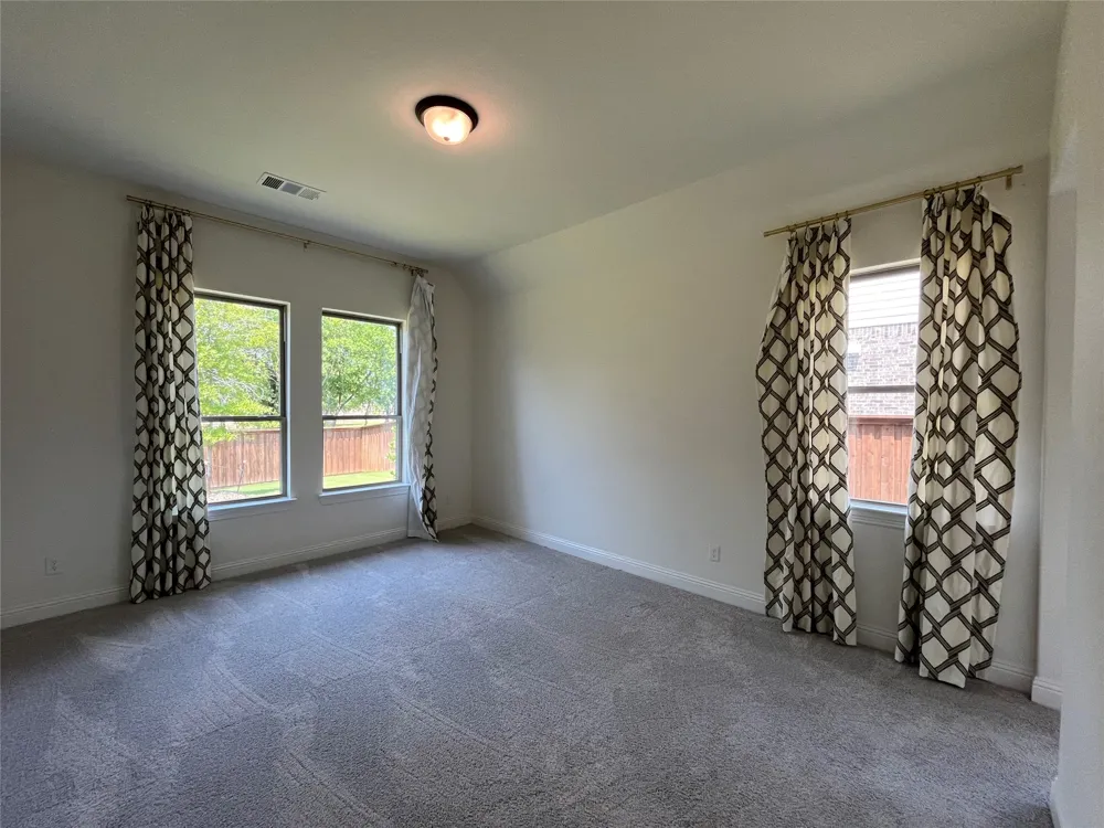 2403 Royal Dove Lane Mansfield, TX 76063