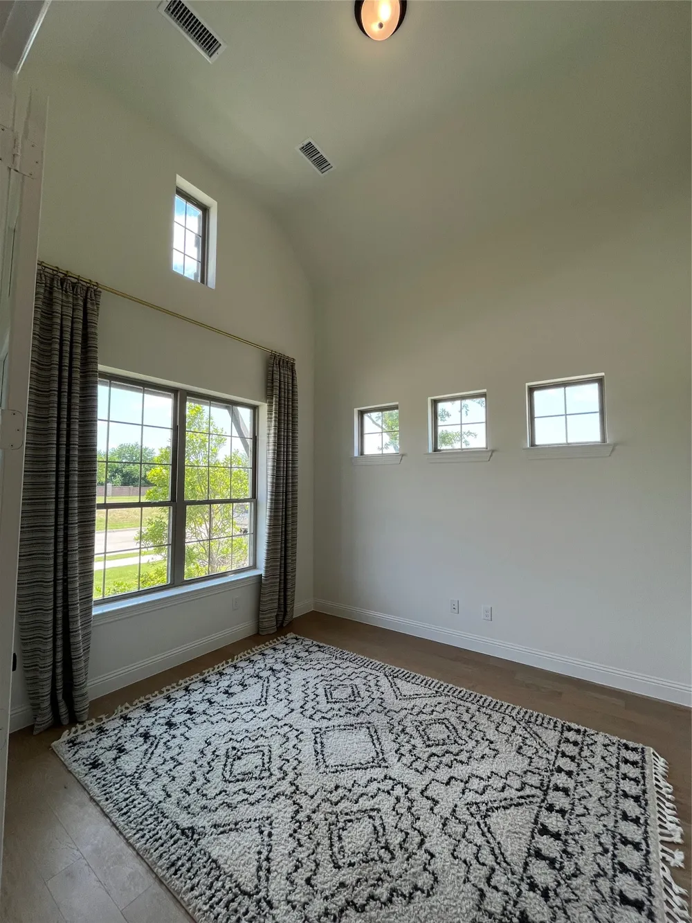 2403 Royal Dove Lane Mansfield, TX 76063