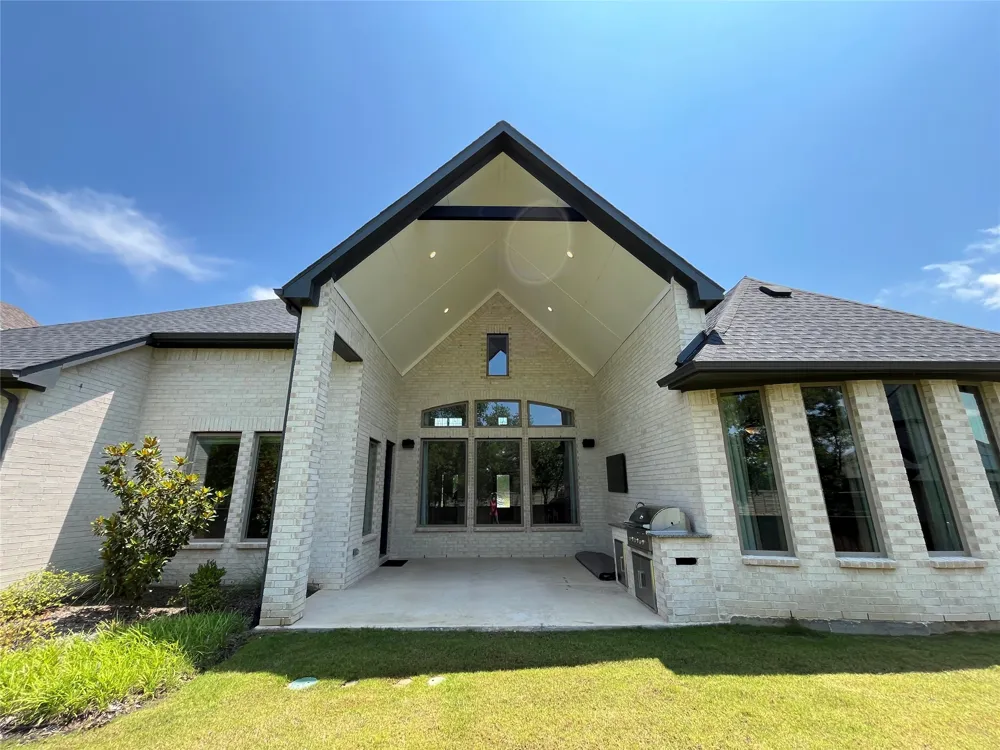 2403 Royal Dove Lane Mansfield, TX 76063