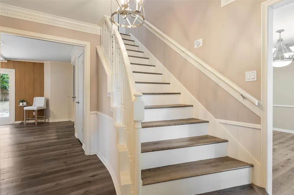 13714 Chelwood Place Houston, TX 77069