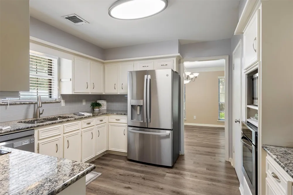 13714 Chelwood Place Houston, TX 77069