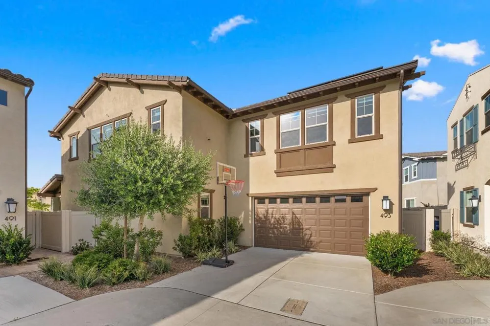 493 Village Greens Way San Marcos, CA 92078
