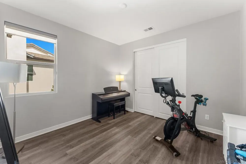493 Village Greens Way San Marcos, CA 92078