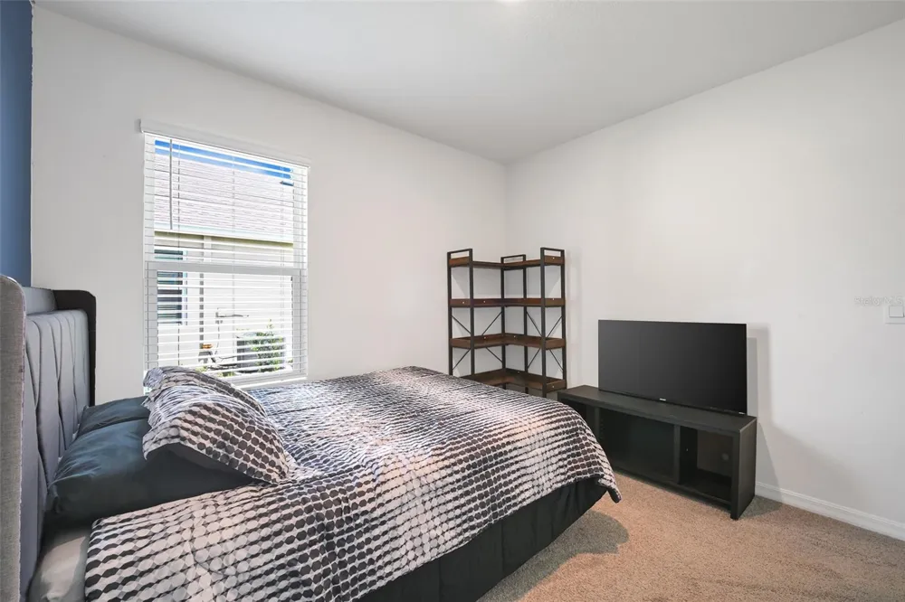 5457 HAYLOFT DRIVE Apopka, FL 32712