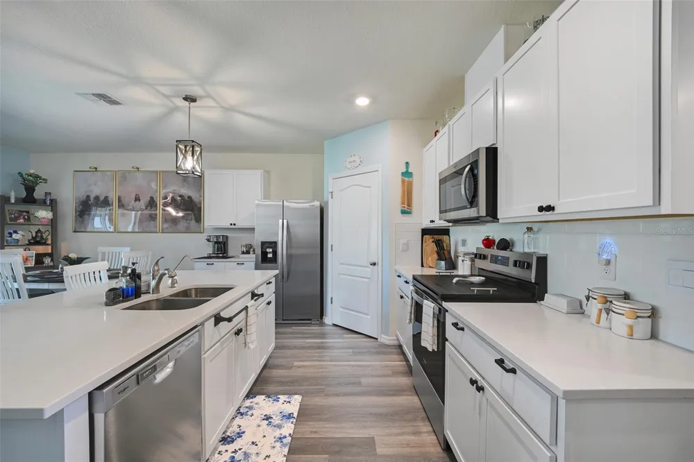 5457 HAYLOFT DRIVE Apopka, FL 32712