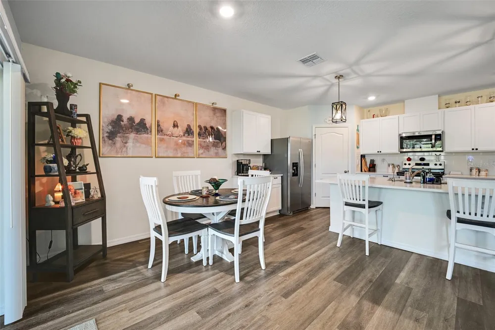 5457 HAYLOFT DRIVE Apopka, FL 32712