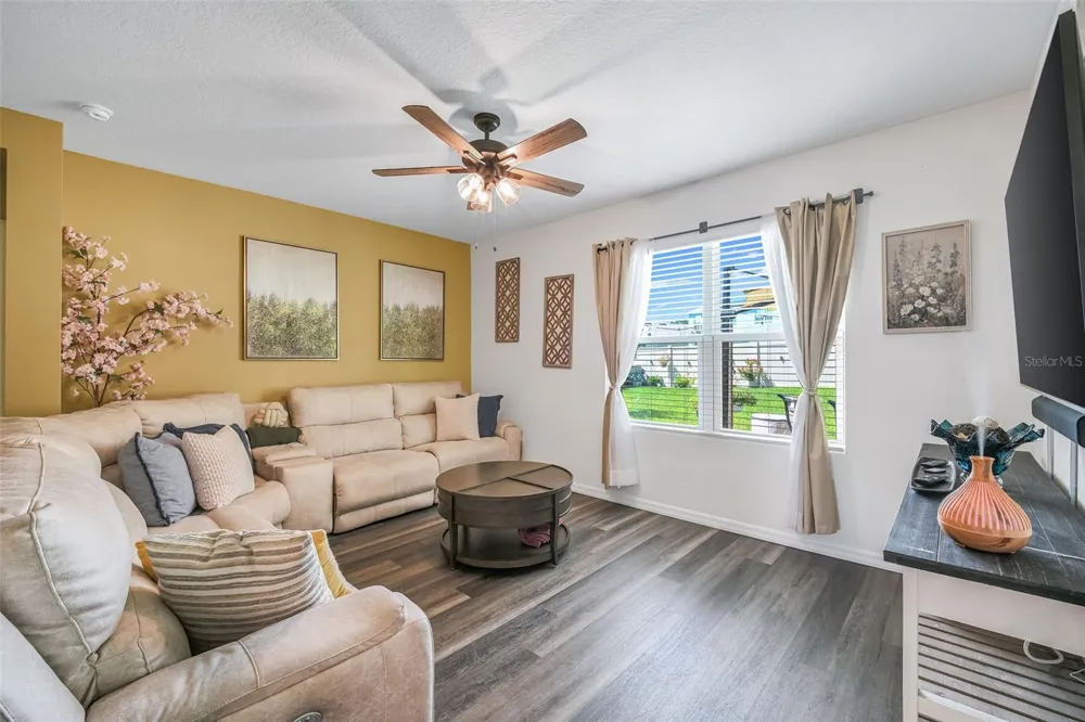 5457 HAYLOFT DRIVE Apopka, FL 32712