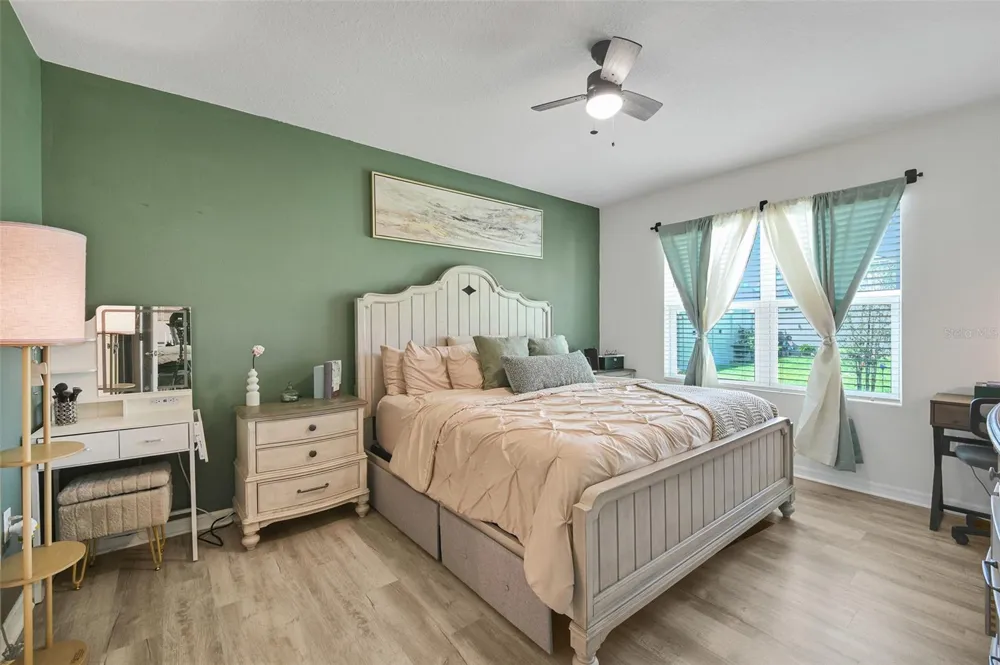5457 HAYLOFT DRIVE Apopka, FL 32712