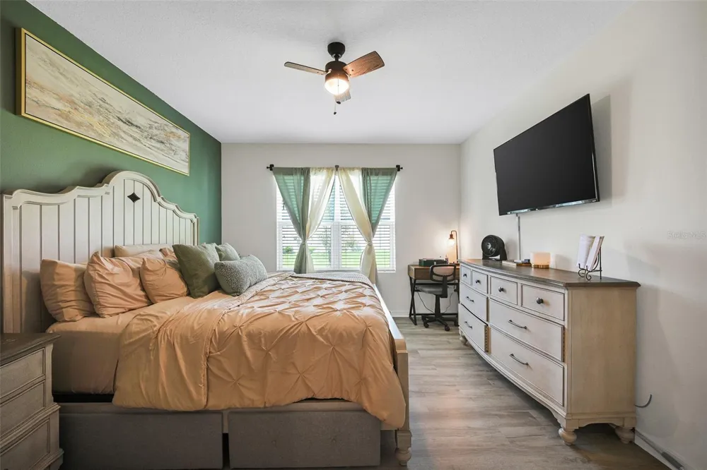 5457 HAYLOFT DRIVE Apopka, FL 32712