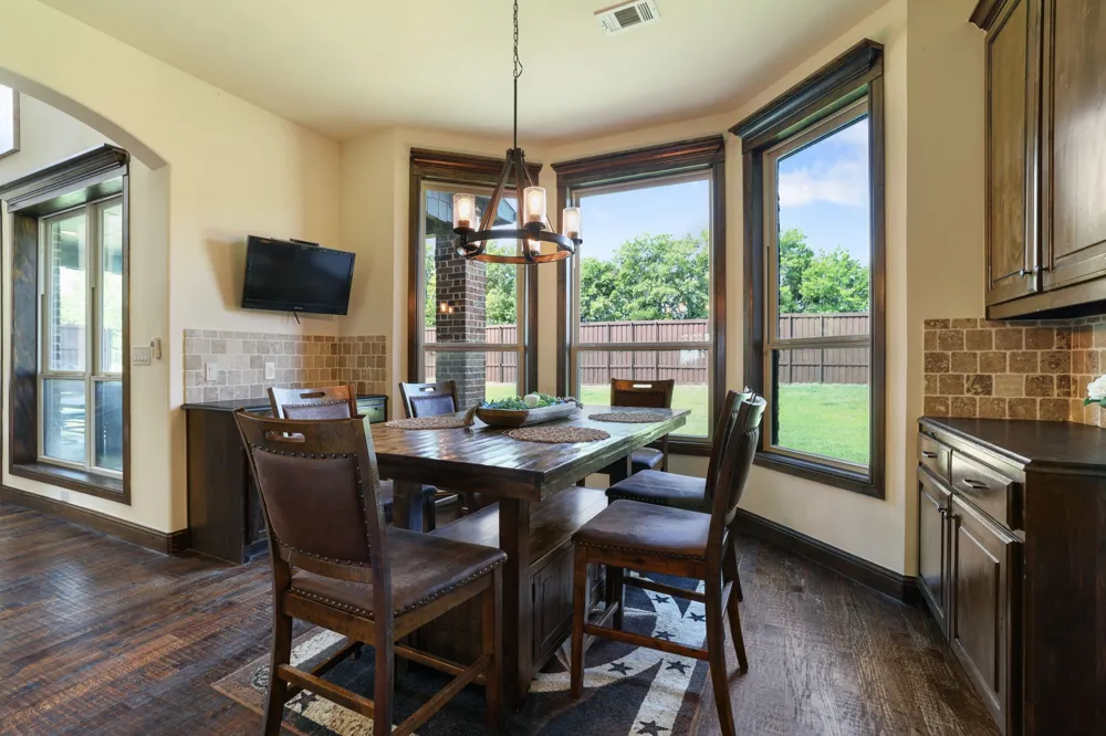 204 Tate Circle Sherman, TX 75090