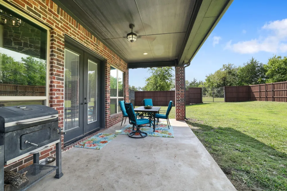 204 Tate Circle Sherman, TX 75090