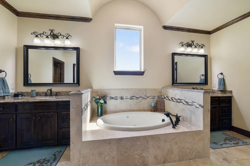 204 Tate Circle Sherman, TX 75090