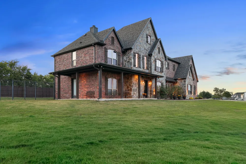 204 Tate Circle Sherman, TX 75090