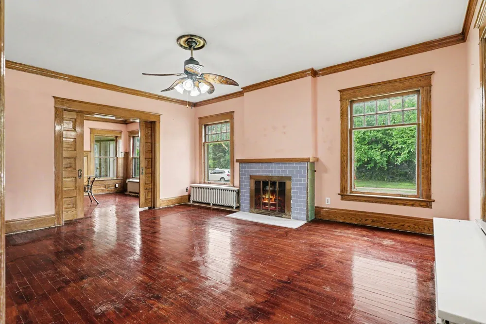 31 Orchard Place Battle Creek, MI 49017