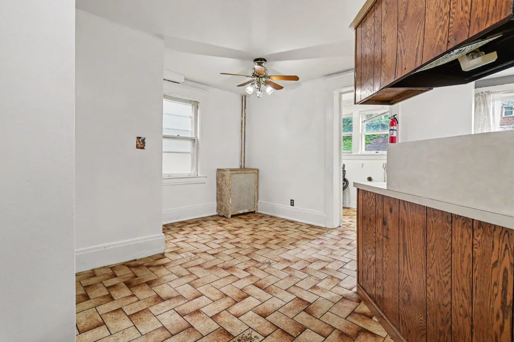 31 Orchard Place Battle Creek, MI 49017