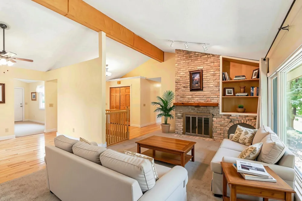 17801 Jaguar Path Lakeville, MN 55044