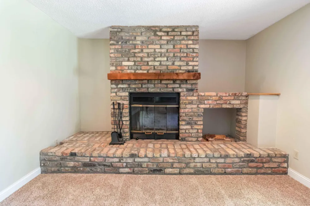 17801 Jaguar Path Lakeville, MN 55044