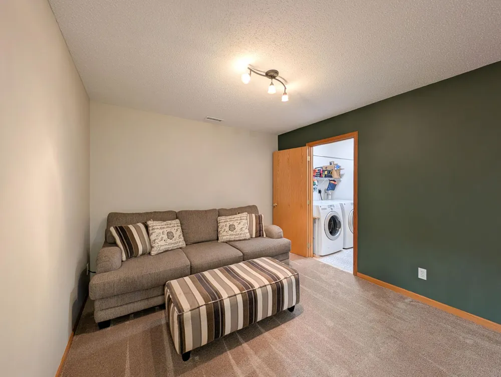 707 14TH AVENUE E West Fargo, ND 58078