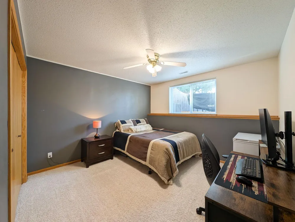 707 14TH AVENUE E West Fargo, ND 58078