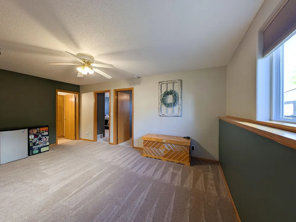 707 14TH AVENUE E West Fargo, ND 58078