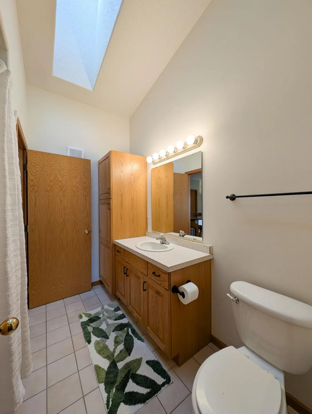 707 14TH AVENUE E West Fargo, ND 58078