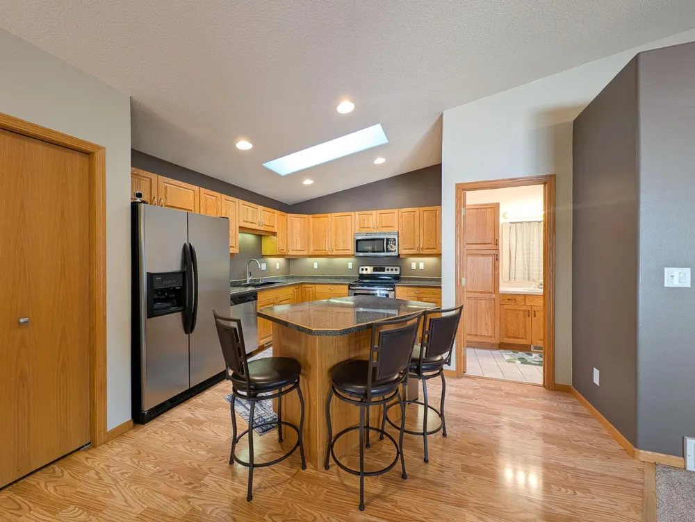 707 14TH AVENUE E West Fargo, ND 58078