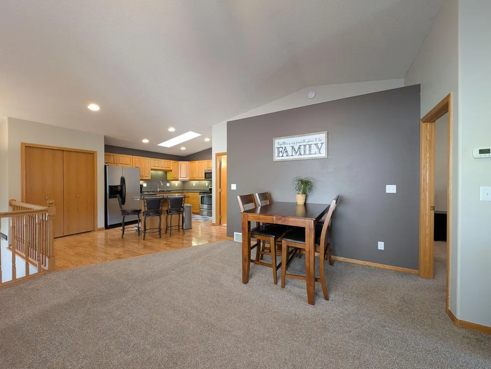 707 14TH AVENUE E West Fargo, ND 58078