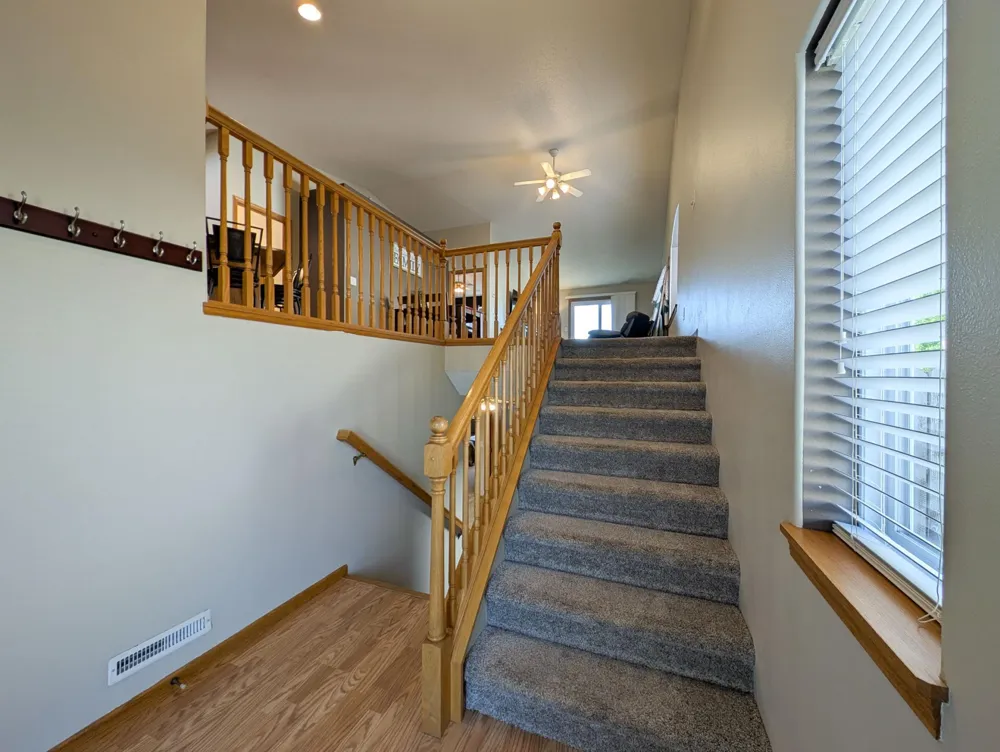 707 14TH AVENUE E West Fargo, ND 58078