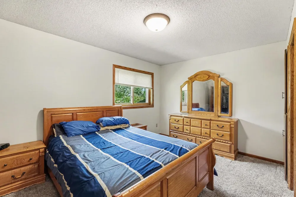 14372 Jonquil Street NW Andover, MN 55304