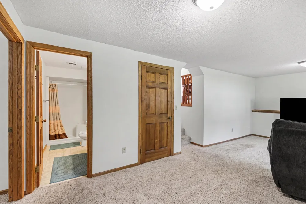 14372 Jonquil Street NW Andover, MN 55304