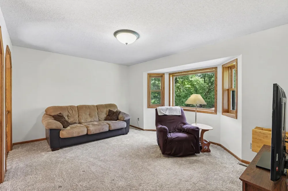 14372 Jonquil Street NW Andover, MN 55304