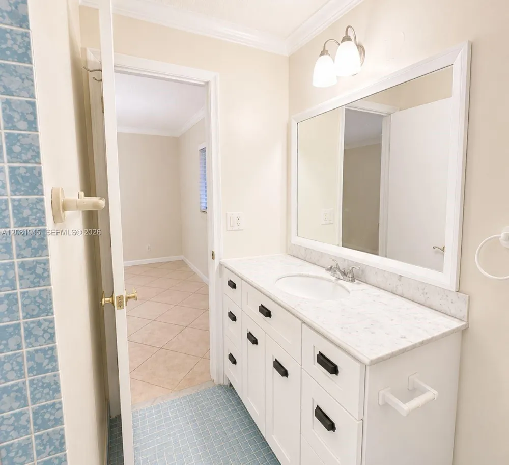 5156 Michael Dr West Palm Beach, FL 33417