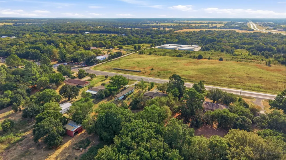 1017 Highway 377 Whitesboro, TX 76273