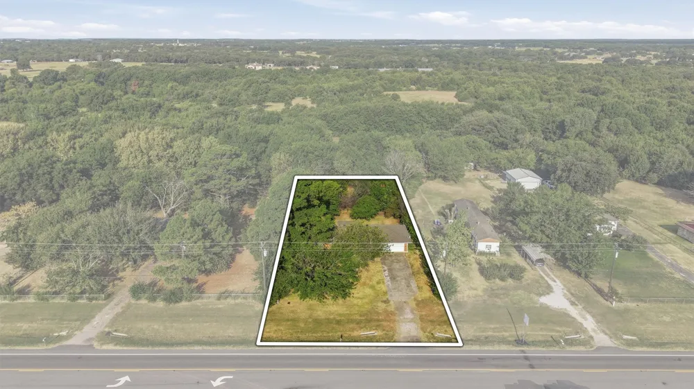 1017 Highway 377 Whitesboro, TX 76273
