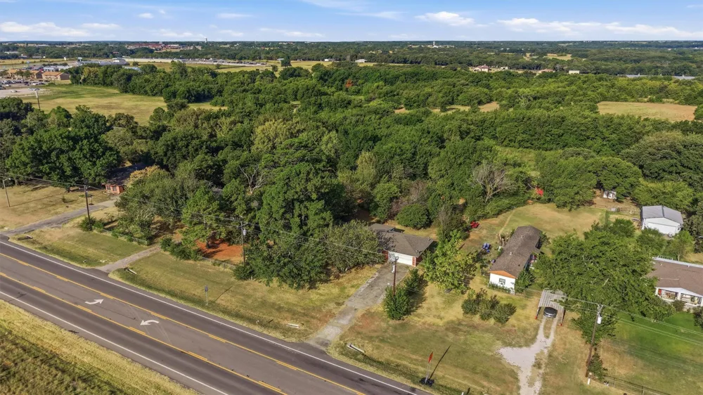 1017 Highway 377 Whitesboro, TX 76273