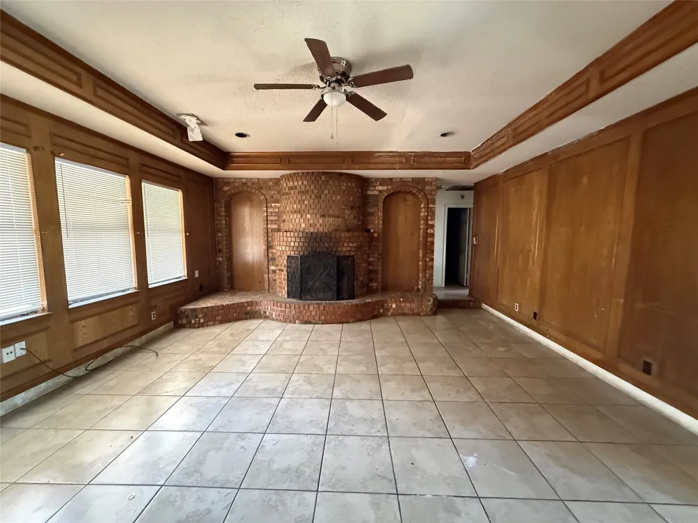 6313 Overlake Drive Fort Worth, TX 76135