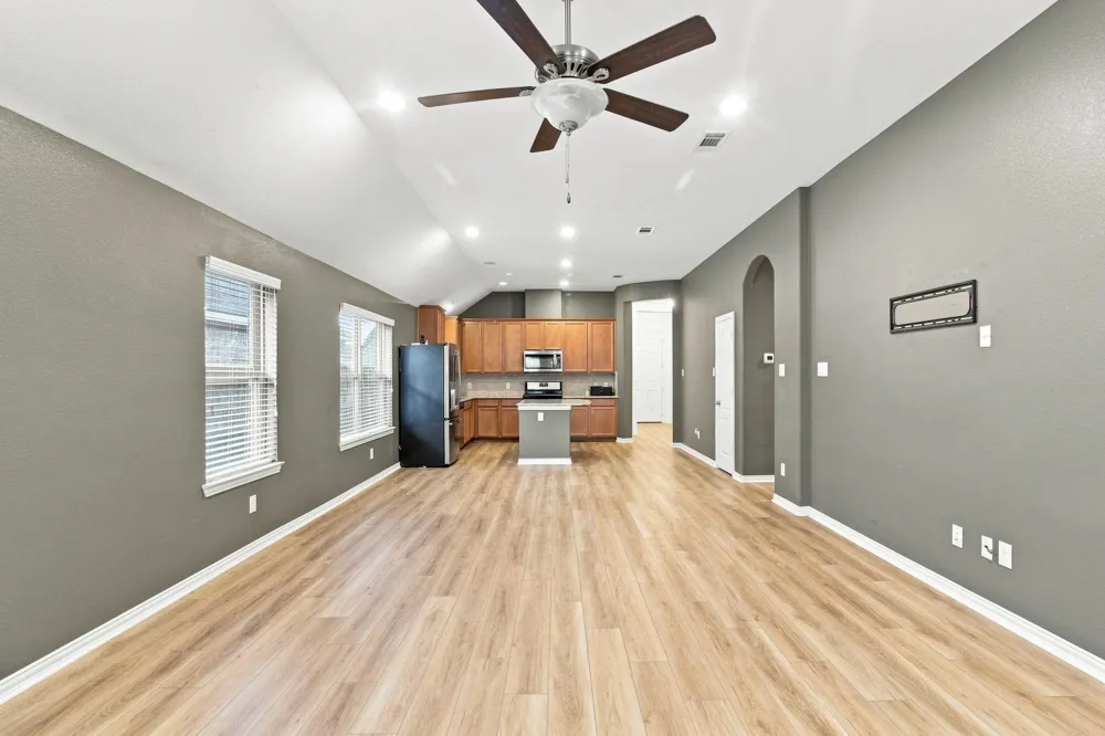 12417 Berberry Drive Texas City, TX 77568