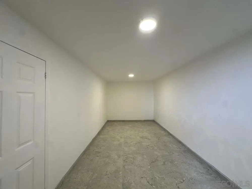 206 Ave. Santa Monica, Col. San Miguel Tijuana Mexico Other, CA 99999