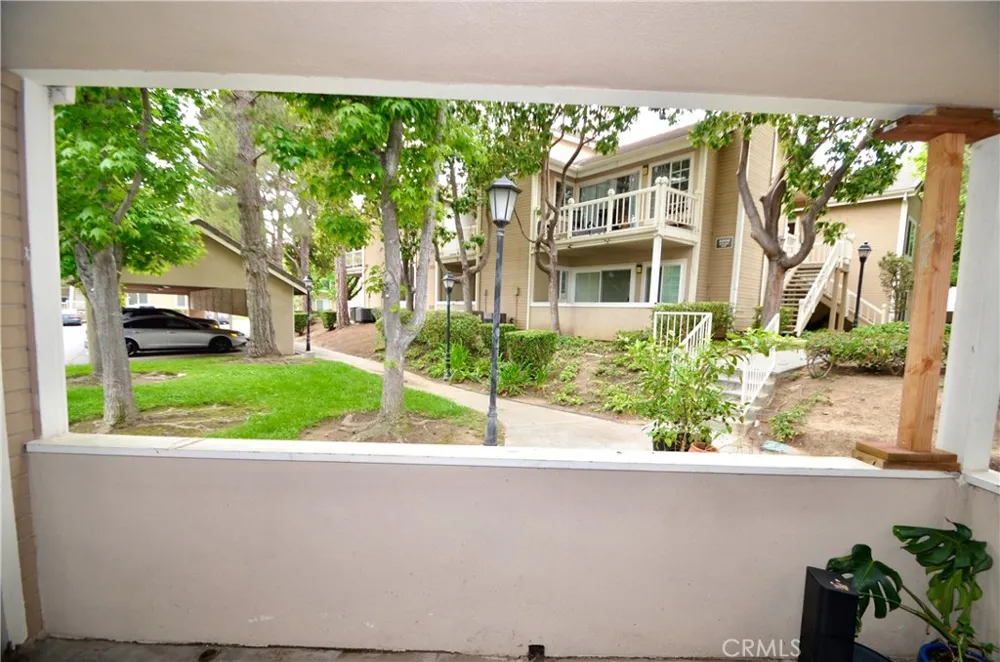 8712 Chessington Drive #255D Inglewood, CA 90305