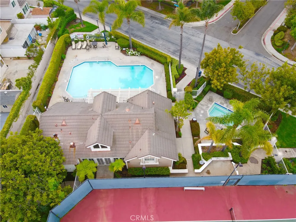 8712 Chessington Drive #255D Inglewood, CA 90305