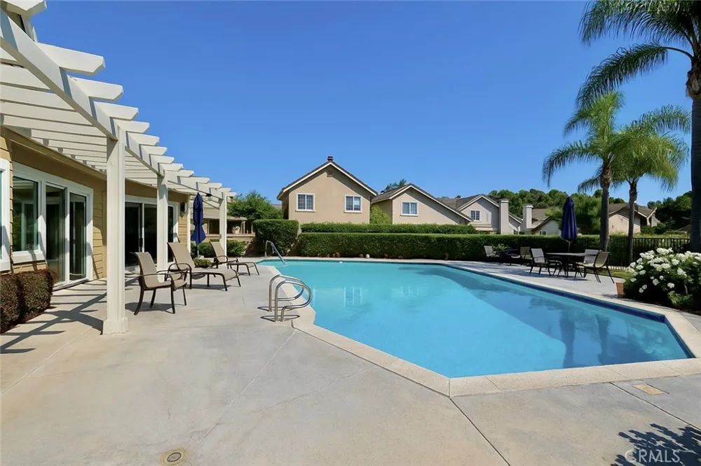 8712 Chessington Drive #255D Inglewood, CA 90305