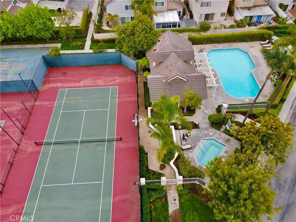 8712 Chessington Drive #255D Inglewood, CA 90305